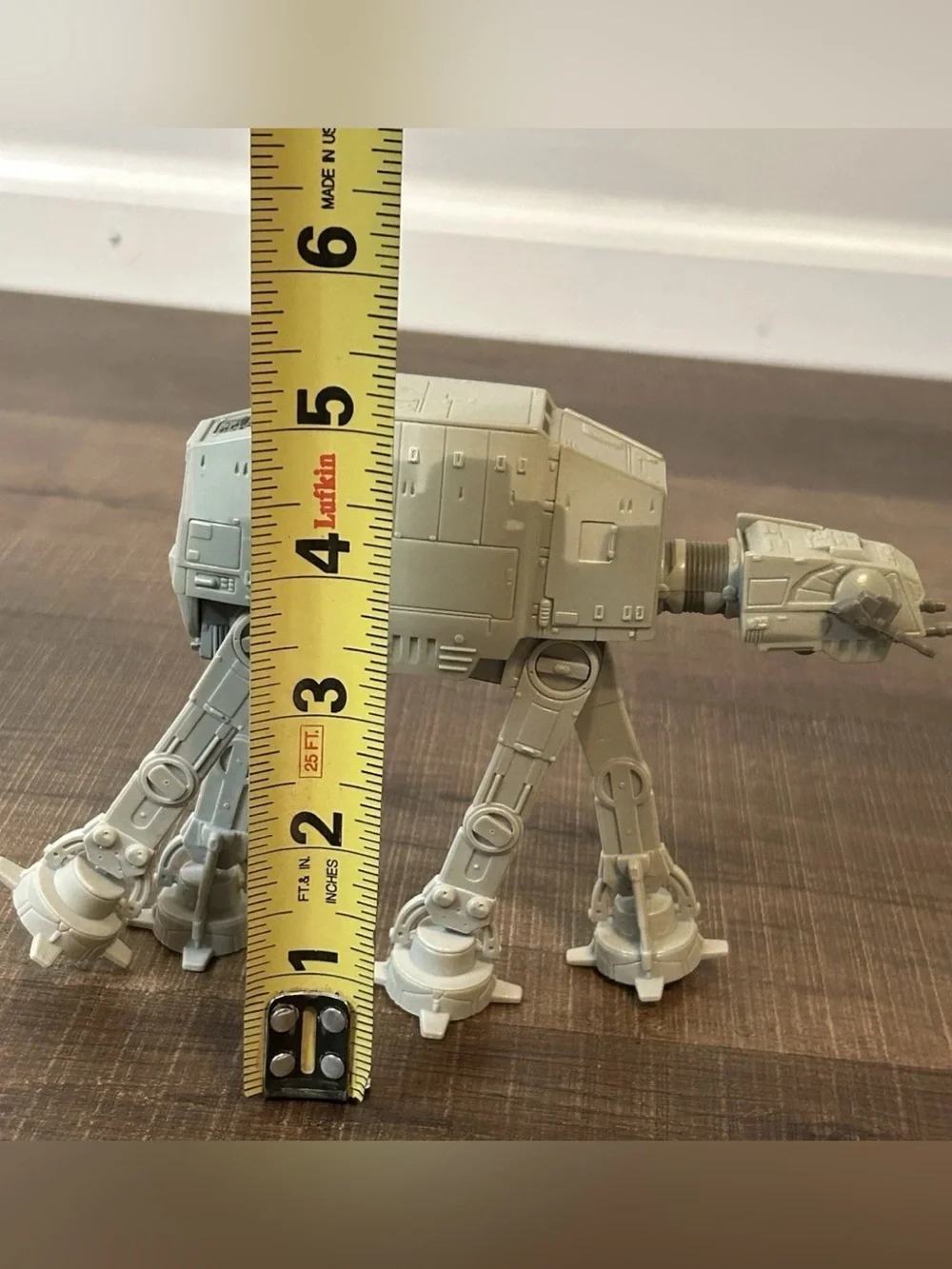 Mixed Lot of 9 Star Wars Loose Action Figure w/AT-AT Walker Mixed Years *READ*